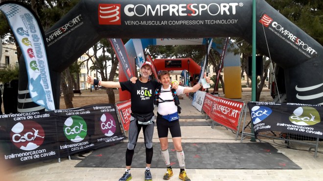 Mit Raimund Slabon am Start des Cami de Cavalls, Ciutadella